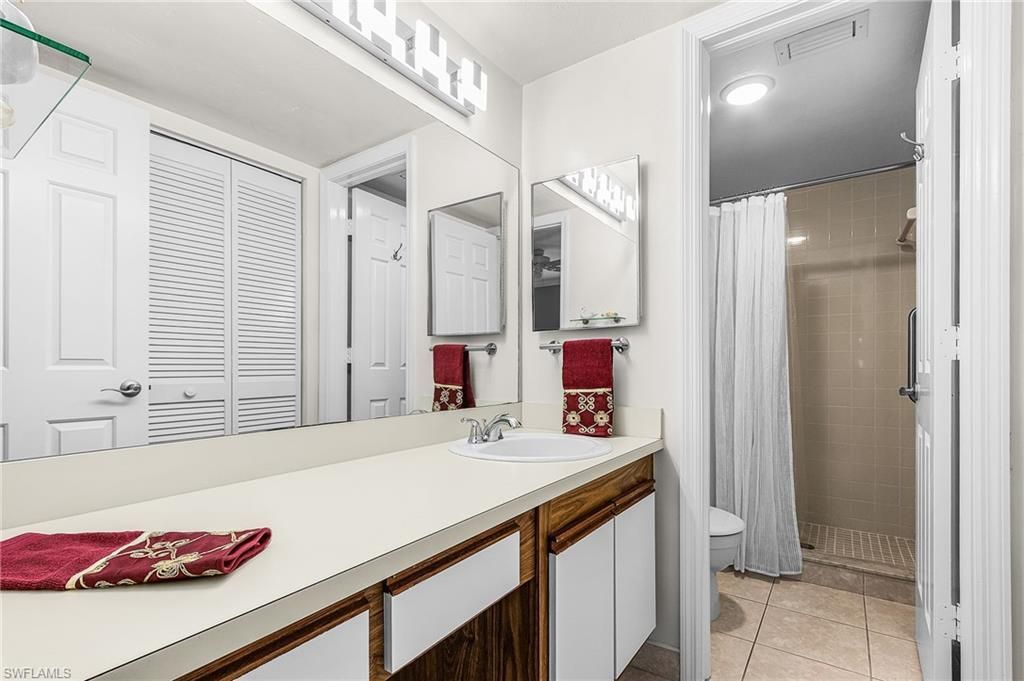 228 Fox Glen Dr, Unit 3205, Naples, FL 34104 Photo