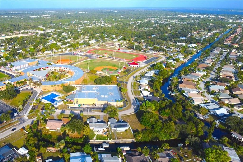 941 Iris Dr , North Fort Myers, FL 33903 Photo