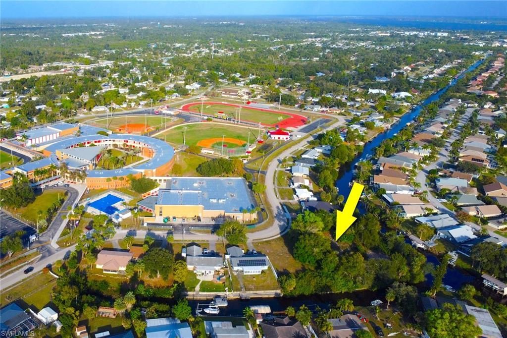 941 Iris Dr , North Fort Myers, FL 33903 Photo