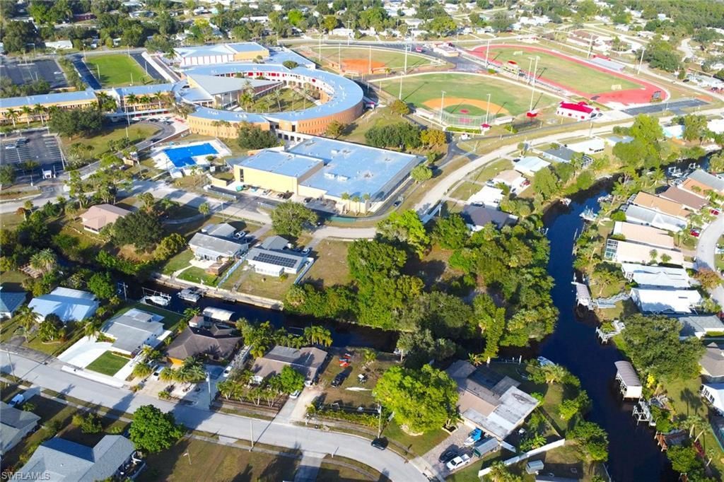 941 Iris Dr , North Fort Myers, FL 33903 Photo