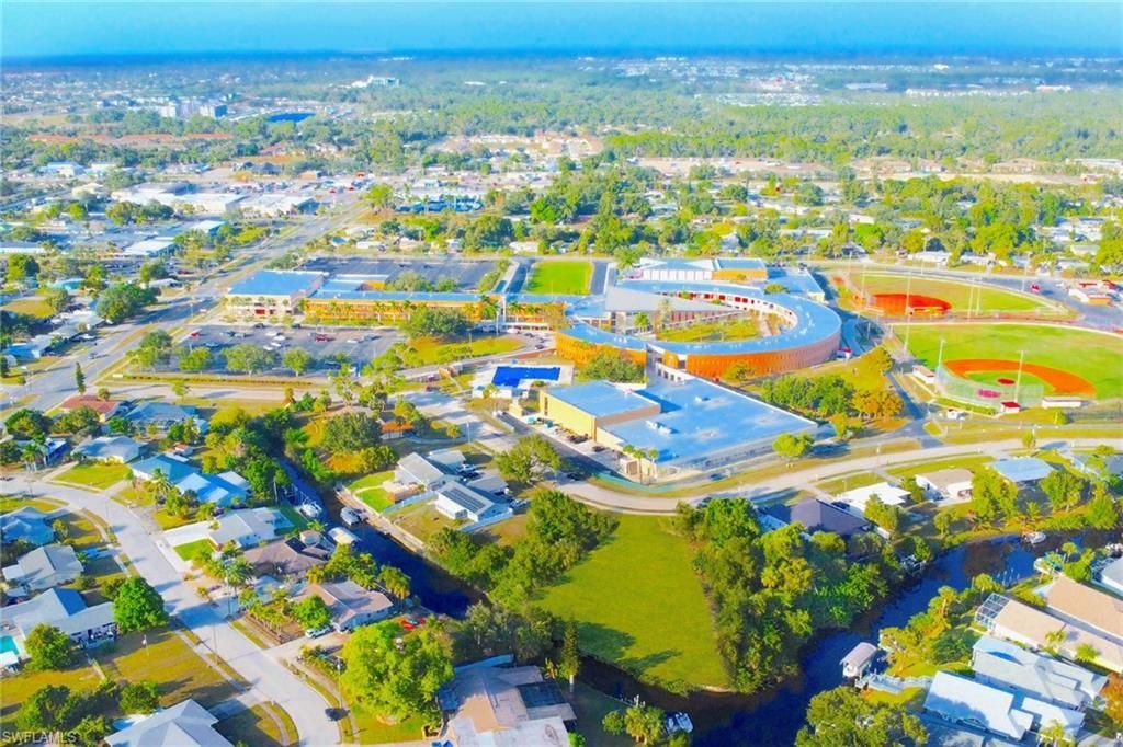 941 Iris Dr , North Fort Myers, FL 33903 Photo