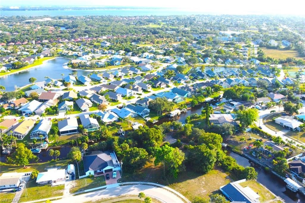 941 Iris Dr , North Fort Myers, FL 33903 Photo