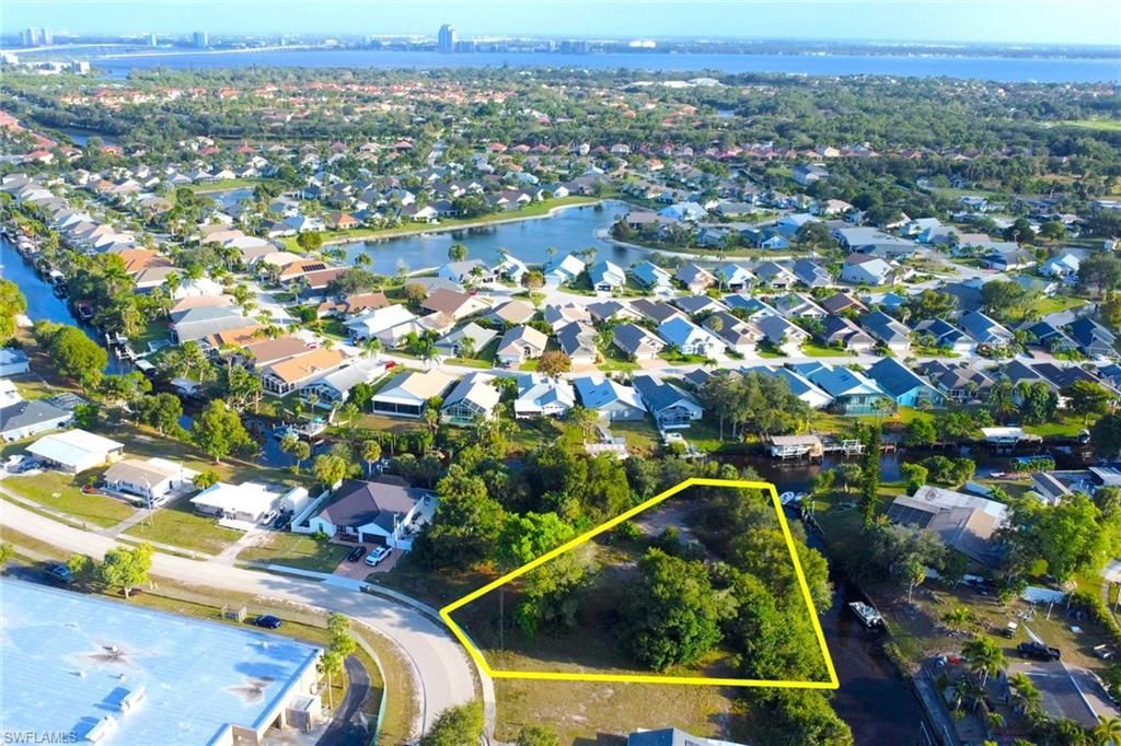 941 Iris Dr , North Fort Myers, FL 33903 Photo