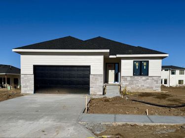 20944 Ellison Avenue, Elkhorn, NE 68022