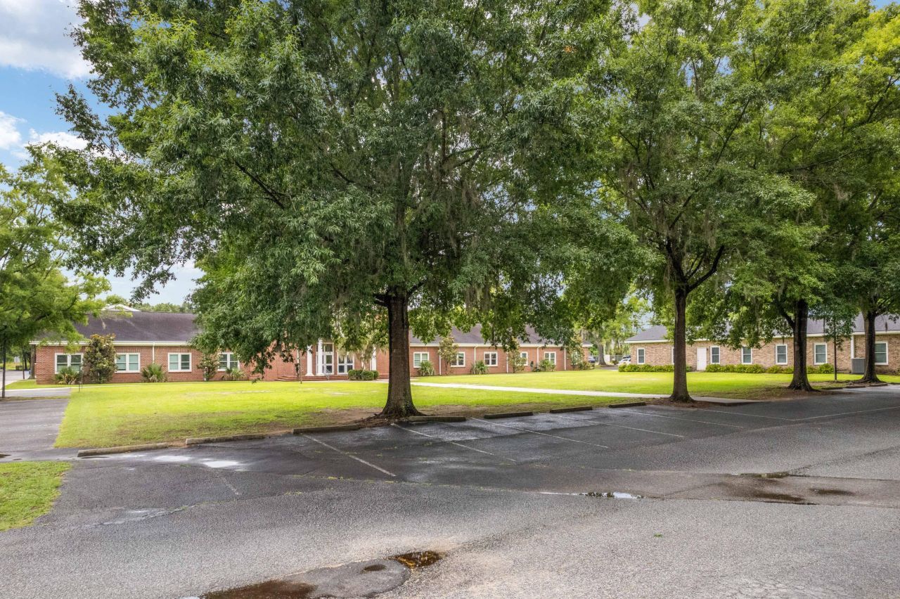 2025 Bees Ferry Road  Photo 10