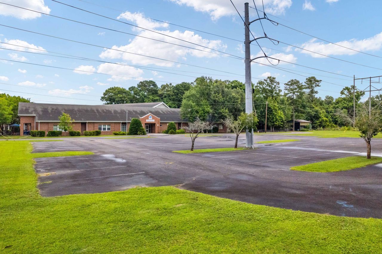 2025 Bees Ferry Road  Photo 15