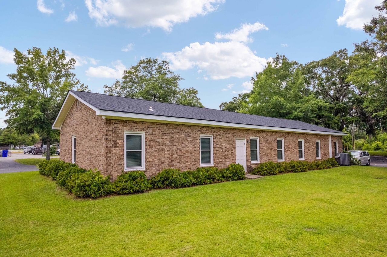 2025 Bees Ferry Road  Photo 17