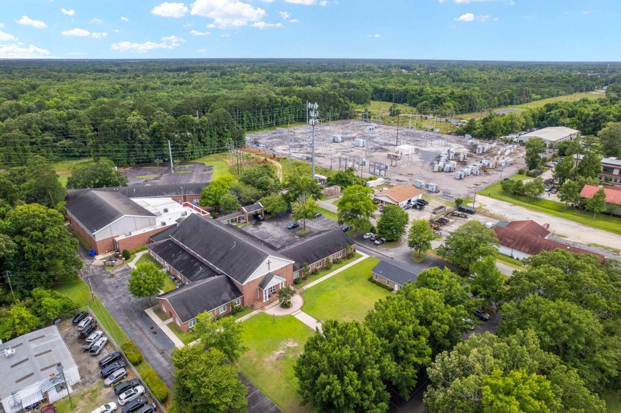 2025 Bees Ferry Road  Photo 9