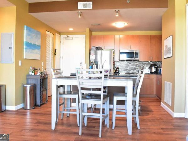 711 Cosmopolitan Drive NE, Unit 715, Atlanta, GA 30324