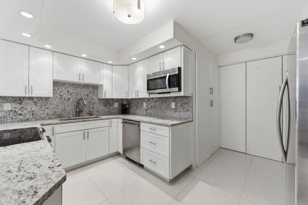 3250 S Ocean Boulevard, Unit 401s, Palm Beach, FL 33480 Photo