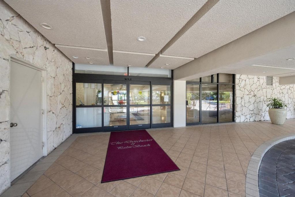 3250 S Ocean Boulevard, Unit 401s, Palm Beach, FL 33480 Photo