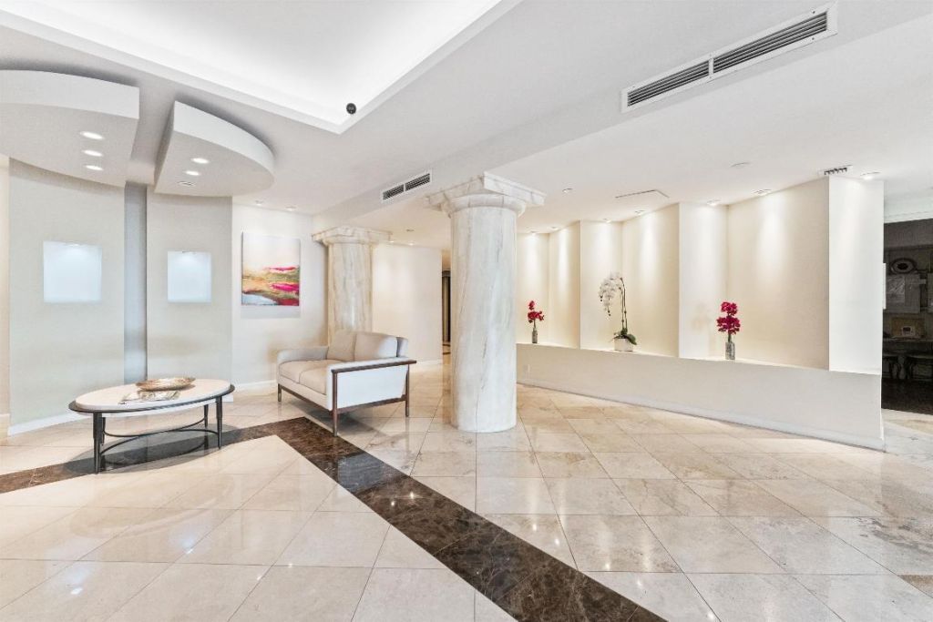 3250 S Ocean Boulevard, Unit 401s, Palm Beach, FL 33480 Photo