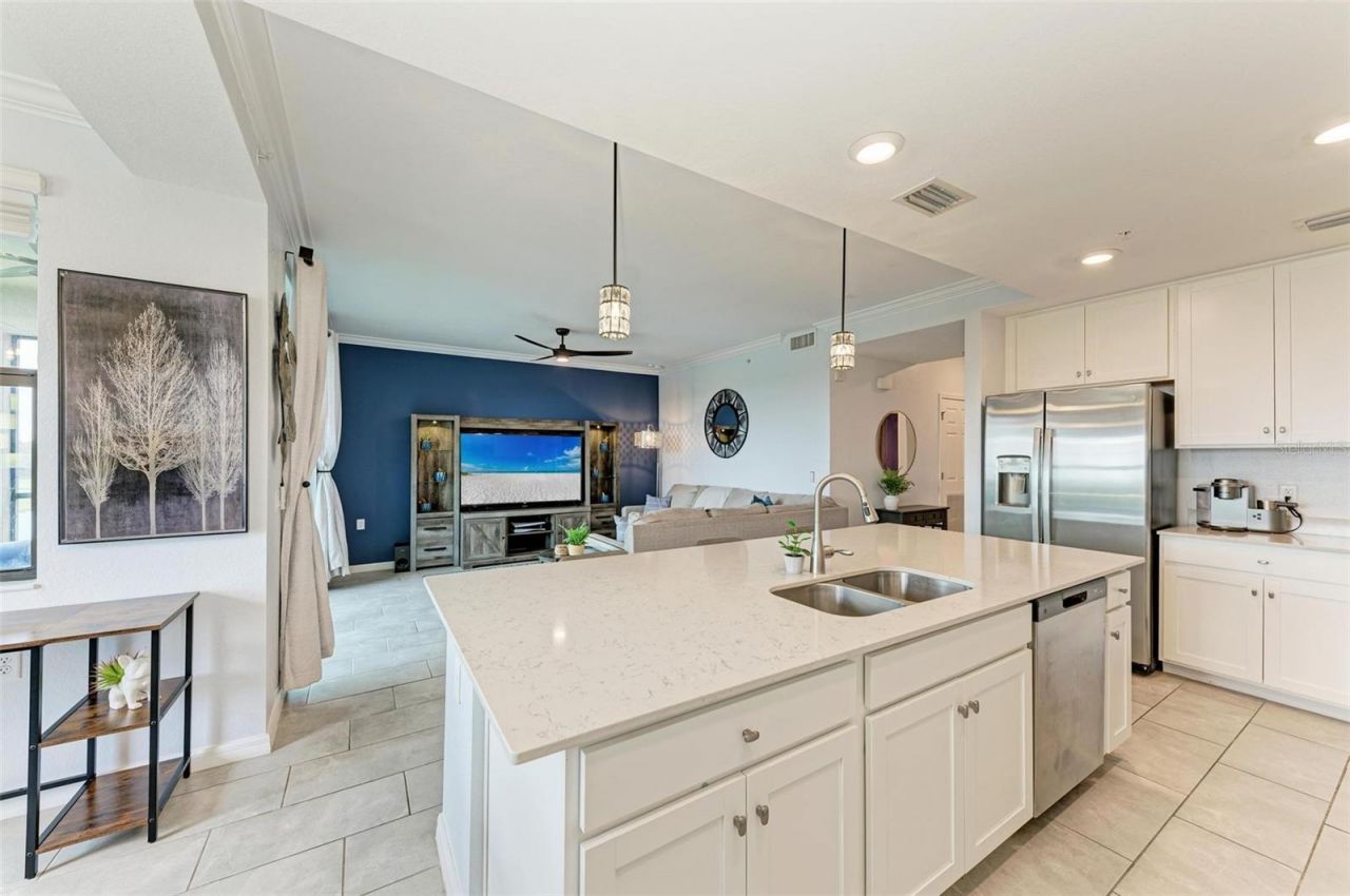 17902 Gawthrop Drive, Unit 307, Lakewood Ranch, FL 34211 Photo