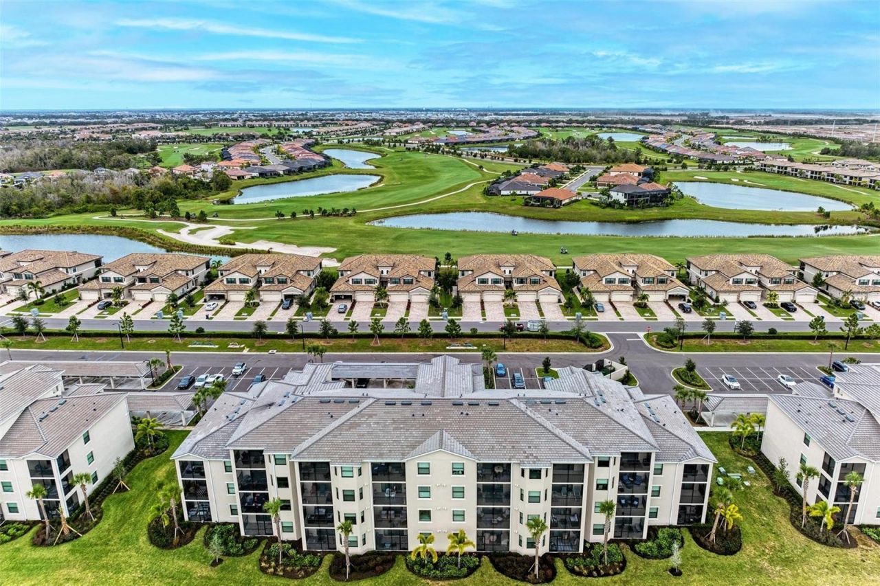 17902 Gawthrop Drive, Unit 307, Lakewood Ranch, FL 34211 Photo
