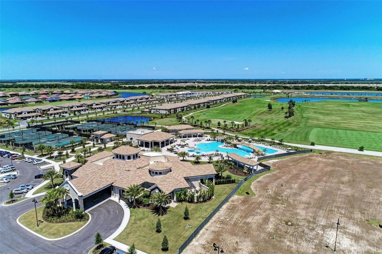 17902 Gawthrop Drive, Unit 307, Lakewood Ranch, FL 34211 Photo