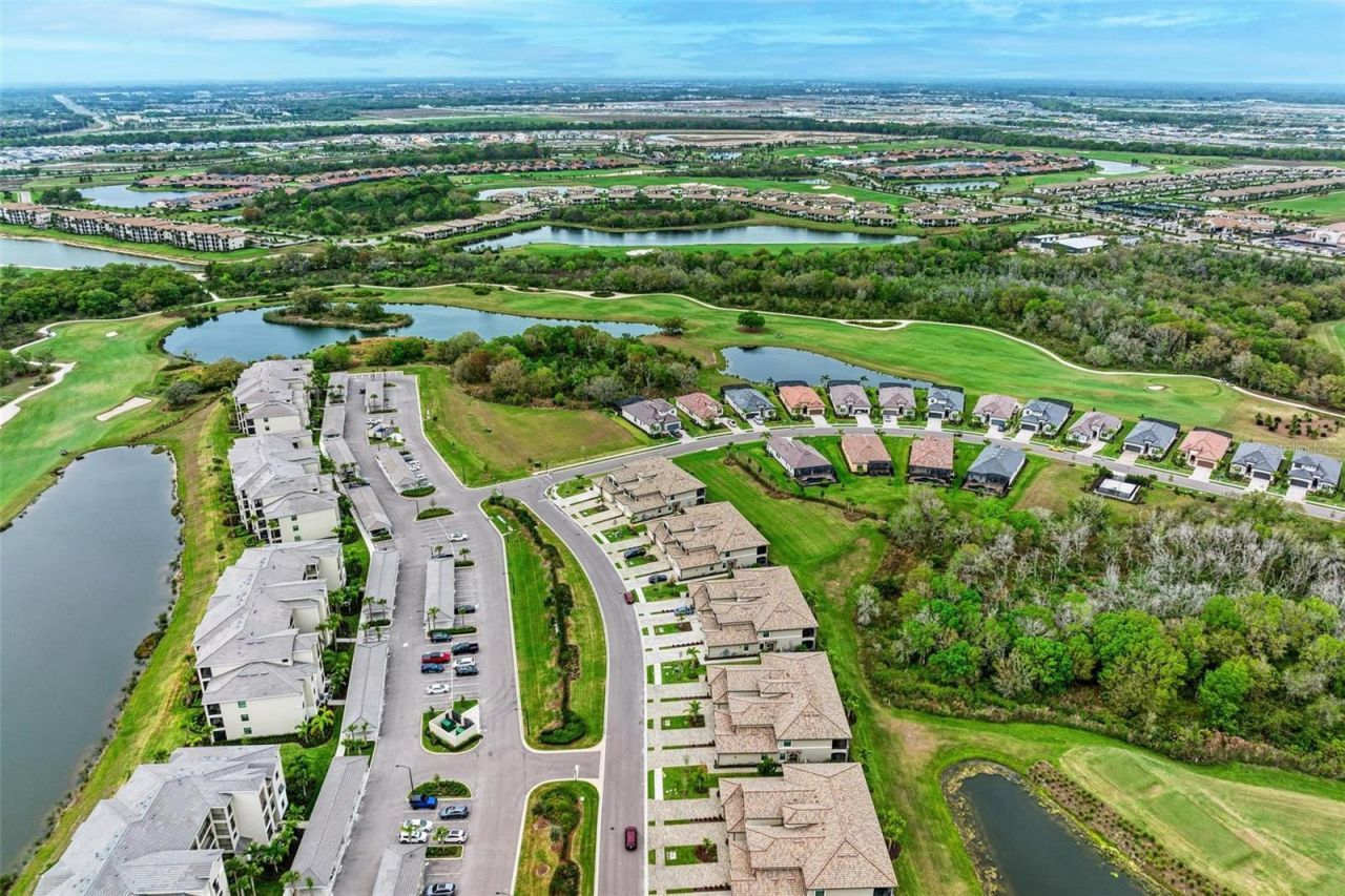 17902 Gawthrop Drive, Unit 307, Lakewood Ranch, FL 34211 Photo