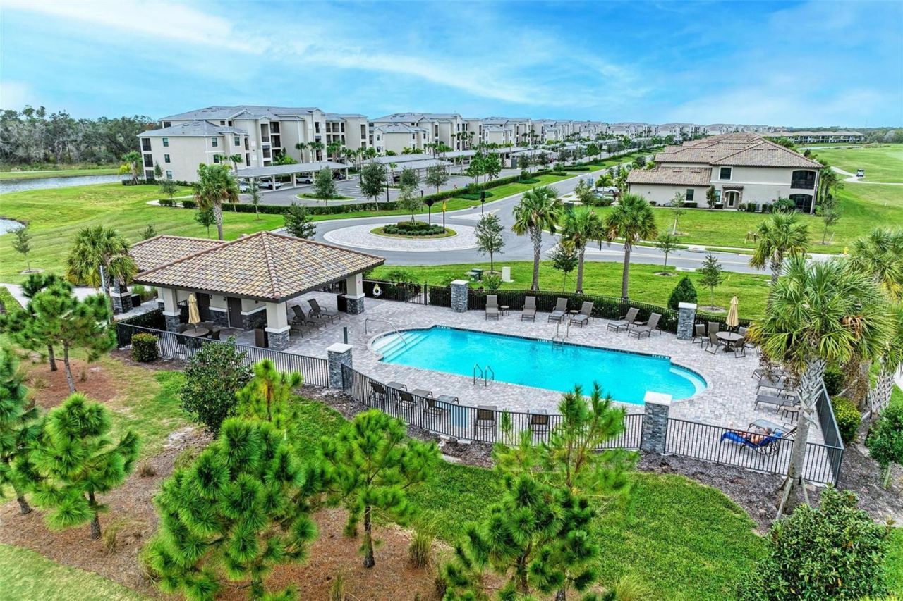 17902 Gawthrop Drive, Unit 307, Lakewood Ranch, FL 34211 Photo