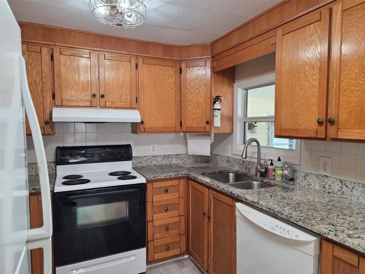 3222 Aspen Terrace, Sarasota, FL 34237 Photo