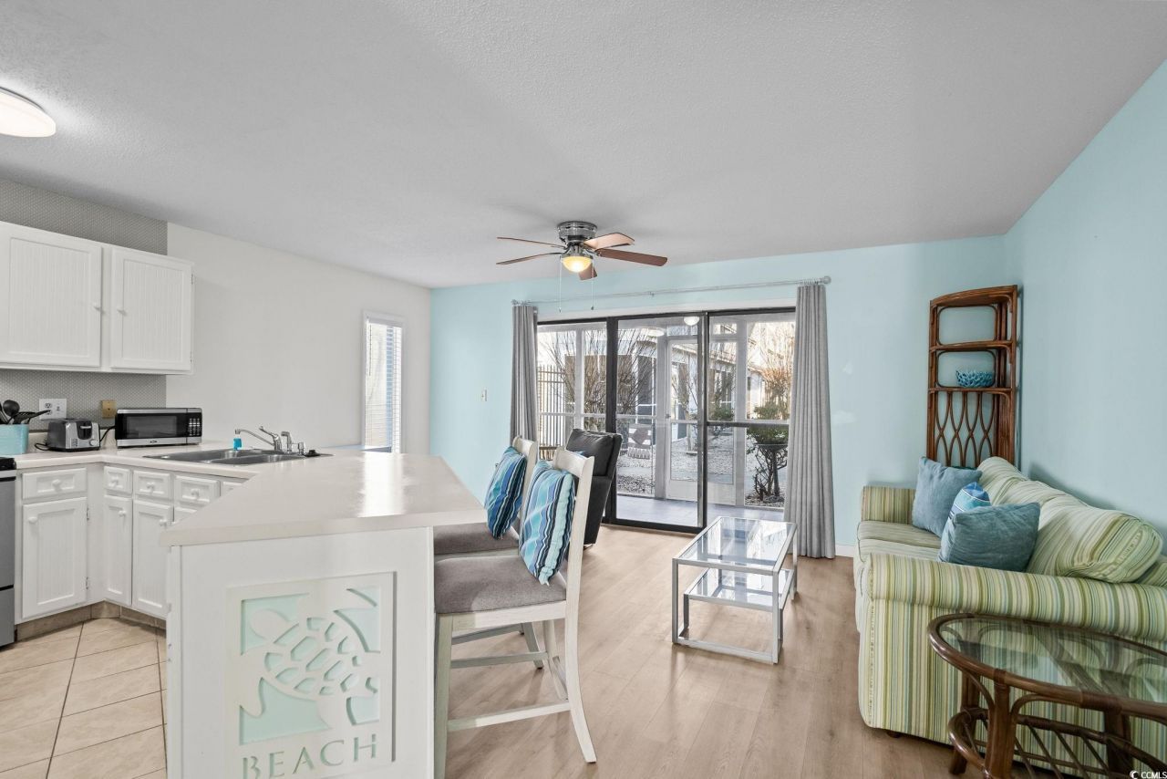 1890 Colony Dr. Photo 13