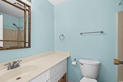 1890 Colony Dr. photo 4