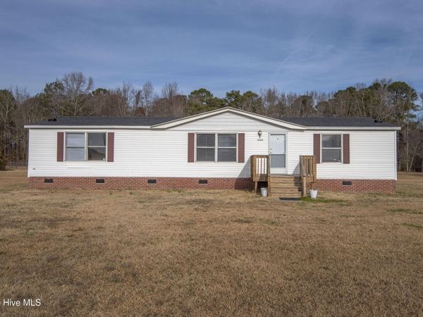 1899 Carr Farm Road, Macclesfield, NC 27852