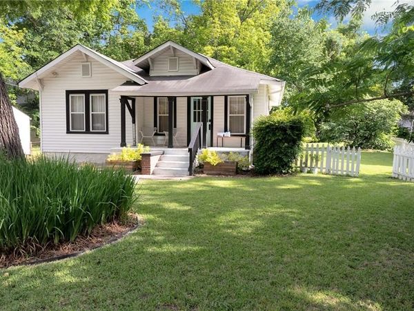 1608 Carroll Drive NW, Atlanta, GA 30318