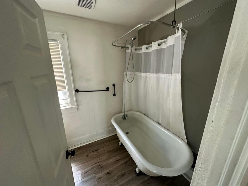 1411 Genessee Avenue, Columbus, OH 43211 Photo 9