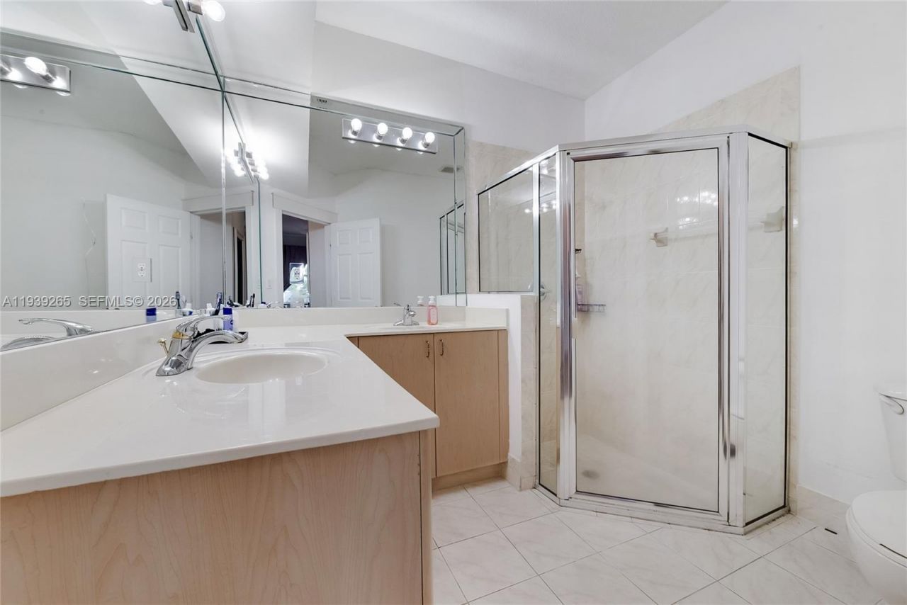 12480 SW 125th Ter, Miami, FL 33186 Photo