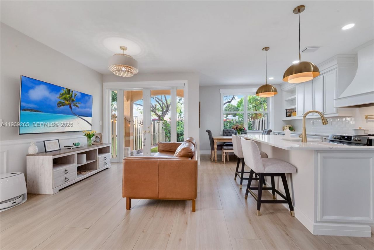 12480 SW 125th Ter, Miami, FL 33186 Photo