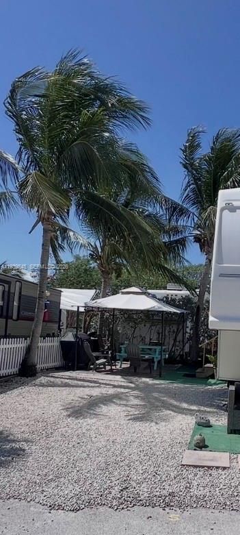 325 Calusa St , Unit 5, Key Largo, FL 33037 Photo