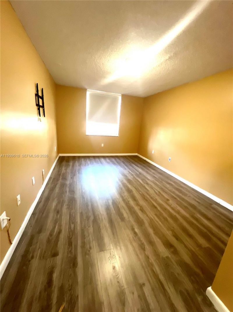 2711 Ocean Club Blvd, Unit 207, Hollywood, FL 33019 Photo