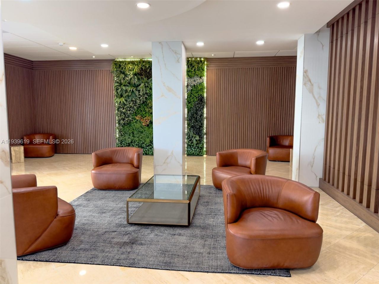 250 174th St, Unit 1702, Sunny Isles Beach, FL 33160 Photo