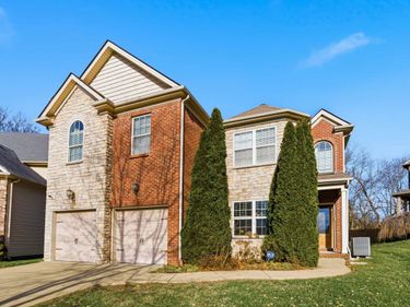 3705 St Andrews Walk, Lexington, KY 40509
