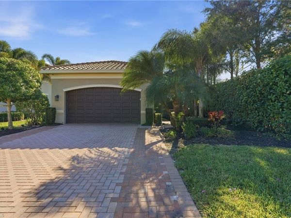 4194 Amelia WAY, NAPLES, FL 34119