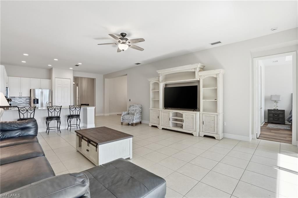 4194 Amelia Way, Naples, FL 34119 Photo