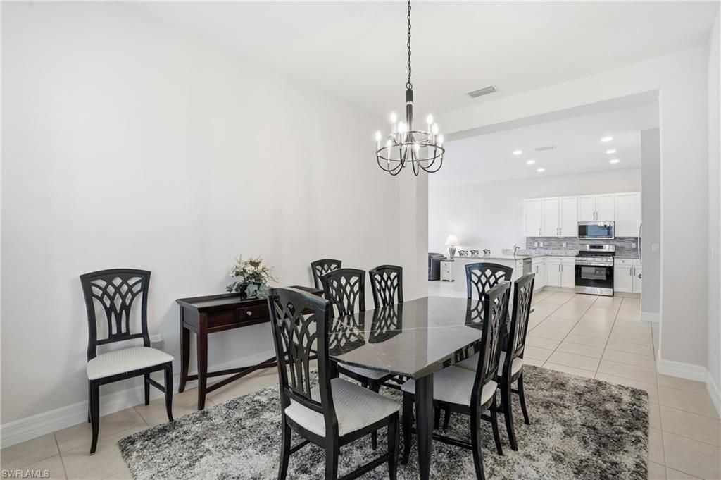 4194 Amelia Way, Naples, FL 34119 Photo