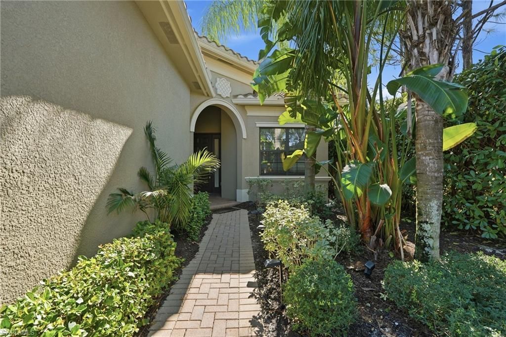 4194 Amelia Way, Naples, FL 34119 Photo
