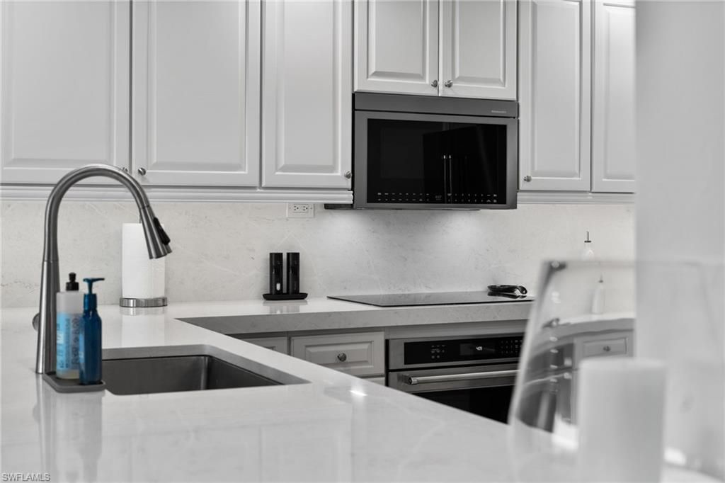 325 Dunes Blvd, Unit 904, Naples, FL 34110 Photo