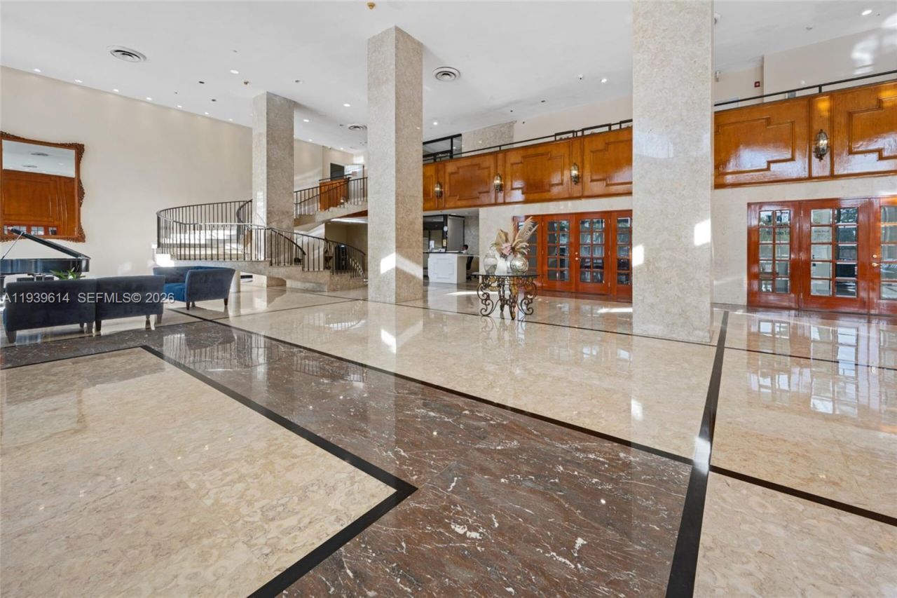 5601 Collins Ave, Unit 1618, Miami Beach, FL 33140 Photo