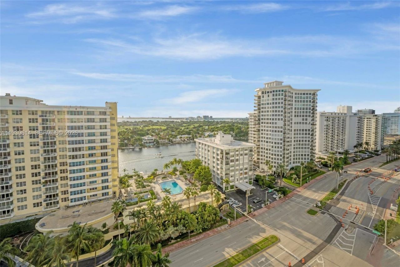5601 Collins Ave, Unit 1618, Miami Beach, FL 33140 Photo