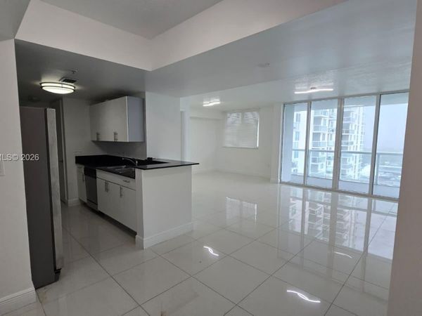 1871 NW S River Dr, Unit 1506, Miami, FL 33125