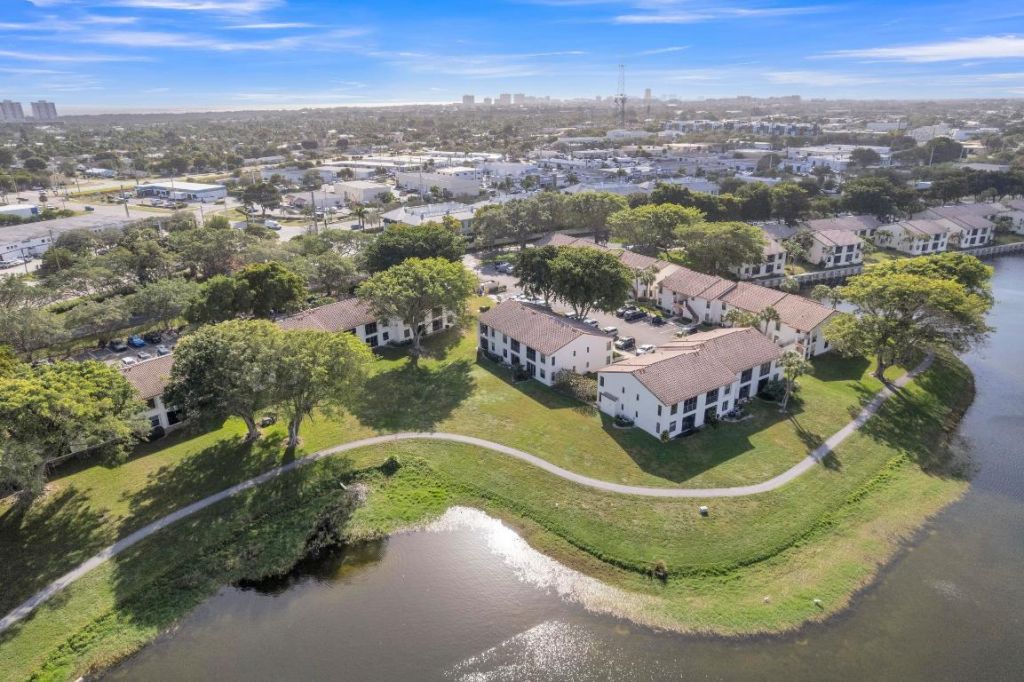 2800 Palmwood Terrace, Unit 2190, Boca Raton, FL 33431 Photo