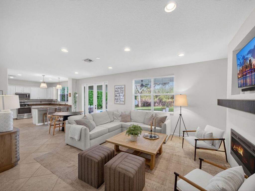 5947 SW Bald Eagle Drive, Palm City, FL 34990 Photo