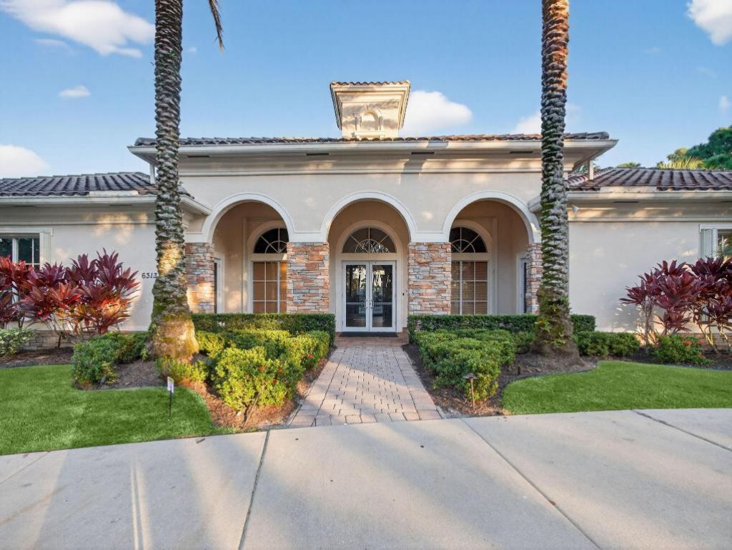 5947 SW Bald Eagle Drive, Palm City, FL 34990 Photo