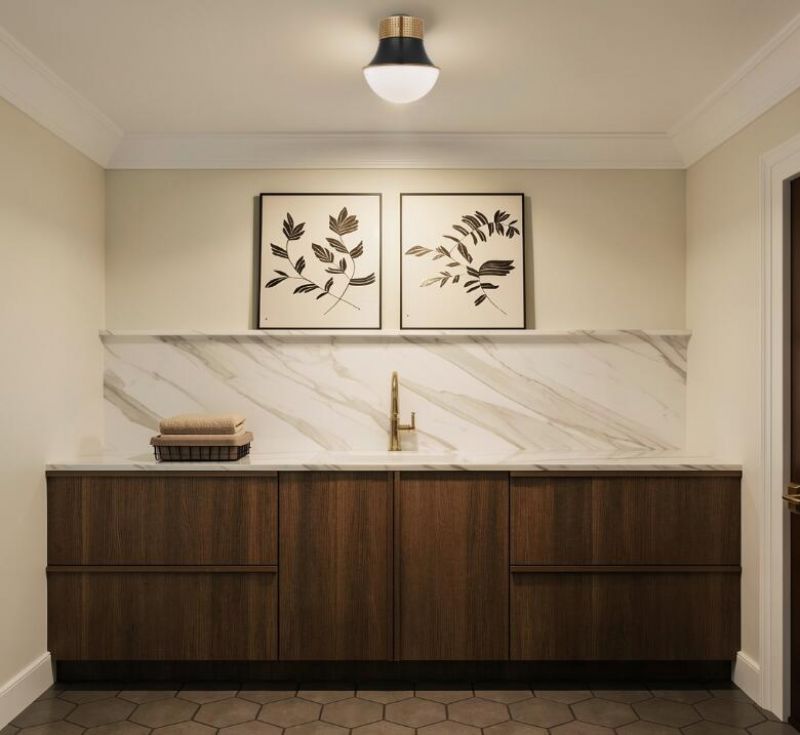 558 Center Street Photo 44