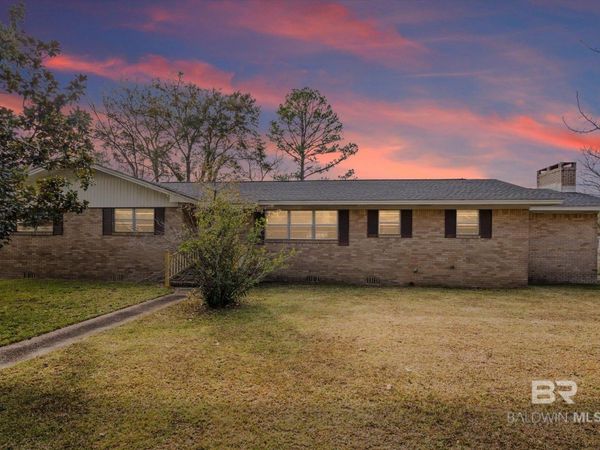 605 N Day Avenue, Bay Minette, AL 36507