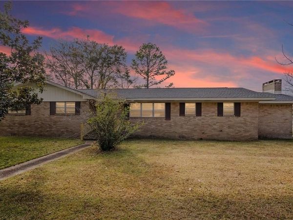 605 Day Avenue N, Bay Minette, AL 36507