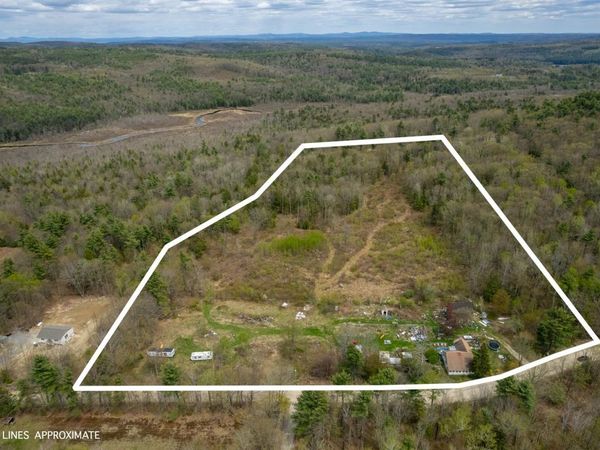 433 North Road, Deering, NH 03244