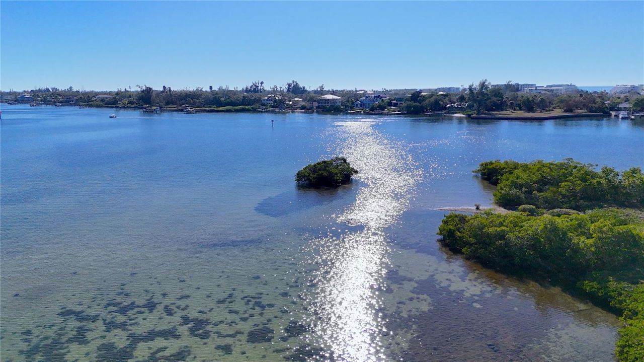 1621 Memory Lane, Sarasota, FL 34231 Photo