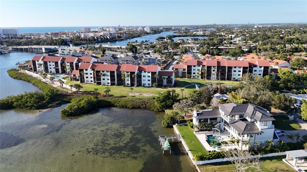 1621 Memory Lane, Sarasota, FL 34231 Photo